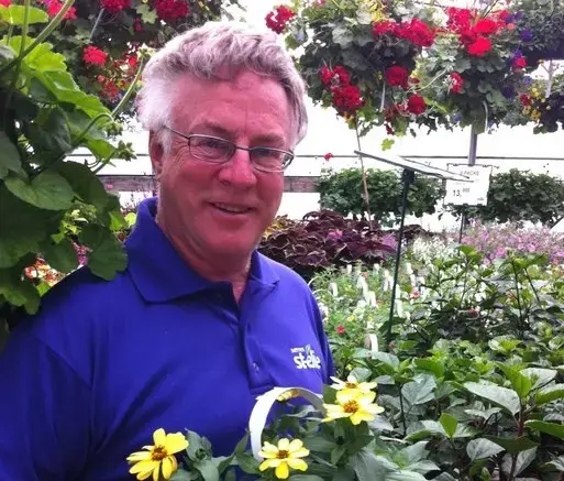 Serres St-Élie_À propos de nous_Centre de production_Horticulture_Fleurs et Végétaux Serres St-Élie_À propos de nous_Centre de production_Horticulture_Fleurs et Végétaux