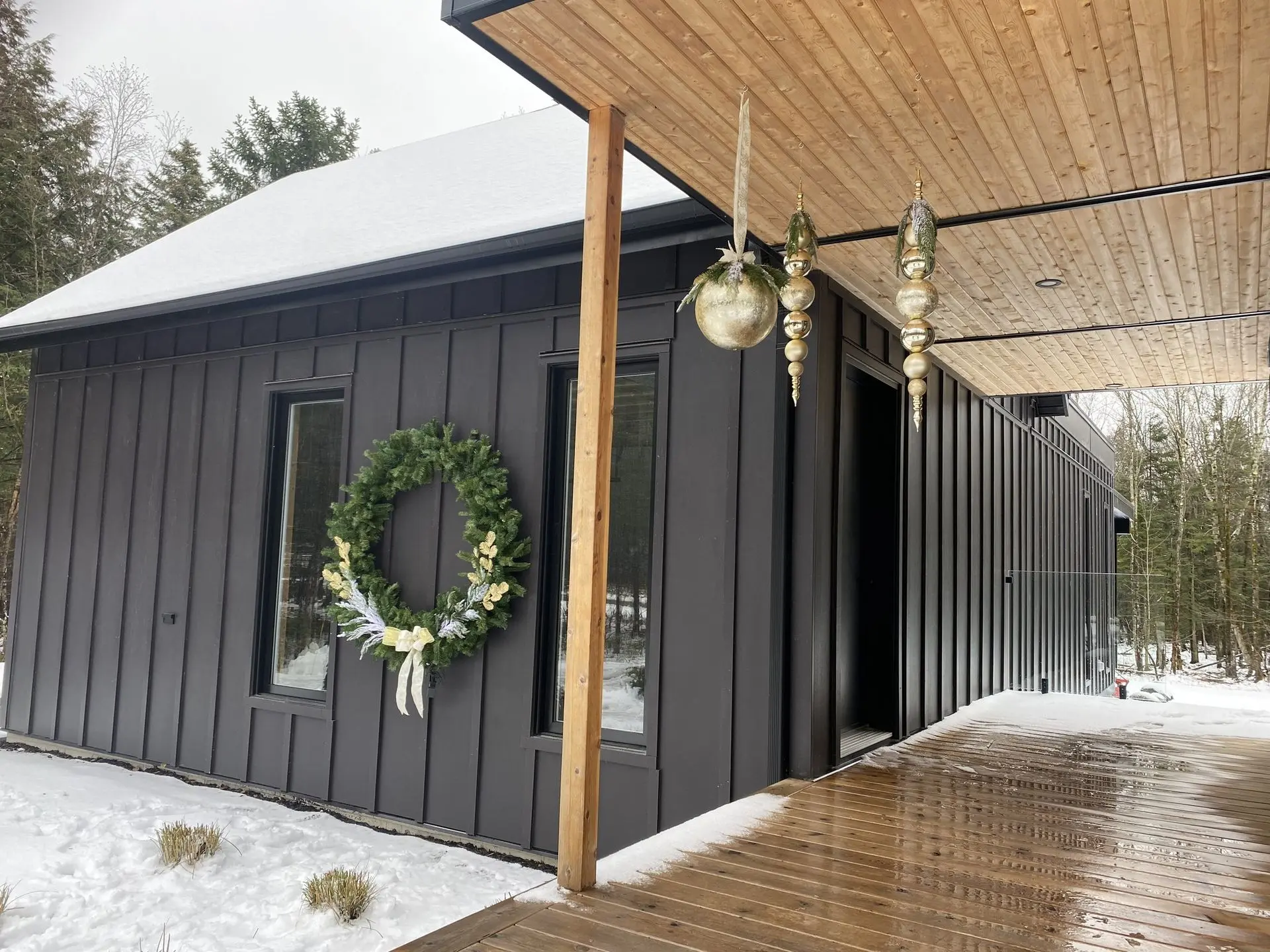 Accueil_Noël_Installation_Décoration_Serres St-élie