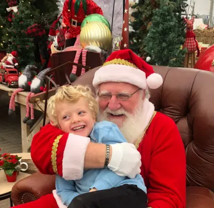 Évènement_Noël_Père Noël_Serres St-Élie Évènement_Noël_Père Noël_Serres St-Élie